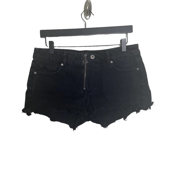 DL1961 Pants - DL1961 Renee Short Blackwood 26